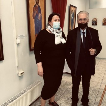 Посещение Пасхальной выставки художников иконописцев (художественная галерея на Димитрова) генеральным директором Государственного Эрмитажа М.Б. Пиотровским. 30 апреля 2021 г.